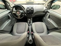 Fiat PALIO 1.0 MPI ATTRACTIVE 8V FLEX 4P MANUAL 2014/2015 CARRO AUTOMARCAS CAXIAS DO SUL / Carros no Vale