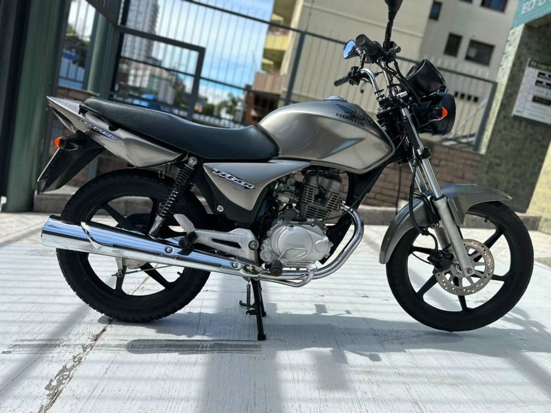 Honda Motos Cg 150 Titan ESD 2005/2006 CARRO AUTOMARCAS CAXIAS DO SUL / Carros no Vale