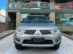 Mitsubishi PAJERO DAKAR 3.2 HPE 4X4 7 LUGARES 16V TURBO INTERCOOLER DIESEL 4P AUTOMÁTICO 2010/2011 CARRO AUTOMARCAS CAXIAS DO SUL / Carros no Vale