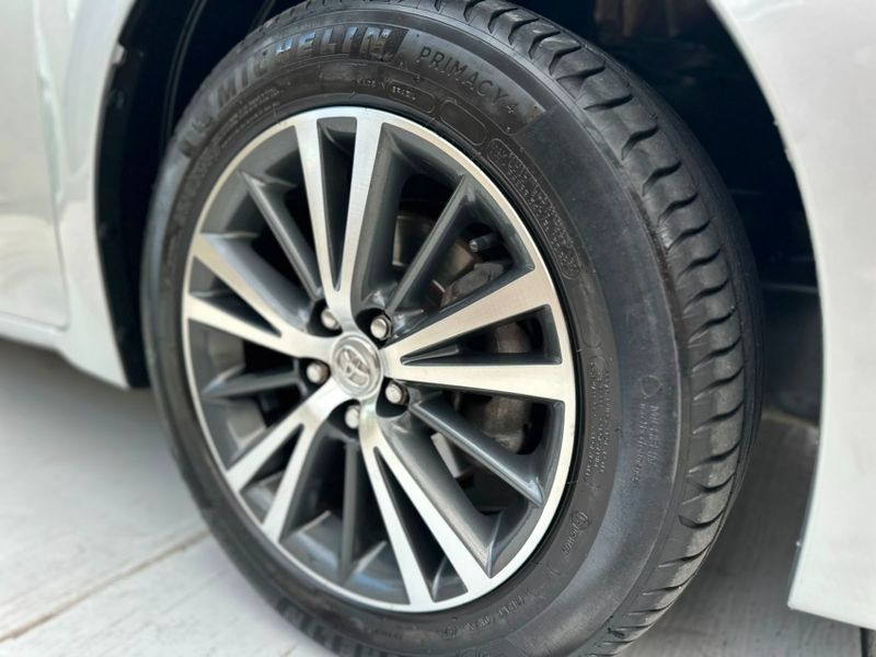 Toyota COROLLA 2.0 XEI 16V FLEX 4P AUTOMÁTICO 2015/2016 CARRO AUTOMARCAS CAXIAS DO SUL / Carros no Vale Toyota COROLLA 2.0 XEI 16V FLEX 4P AUTOMÁTICO 2015/2016 CARRO AUTOMARCAS CAXIAS DO SUL / Carros no Vale