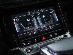 Audi E-TRON ELÉTRICO SPORTBACK PERFORMANCE QUATTRO 2022/2022 VIA BELLA VEÍCULOS ESPECIAIS CAXIAS DO SUL / Carros no Vale