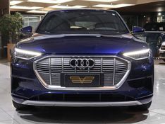 Audi E-TRON ELÉTRICO SPORTBACK PERFORMANCE QUATTRO 2022/2022 VIA BELLA VEÍCULOS ESPECIAIS CAXIAS DO SUL / Carros no Vale