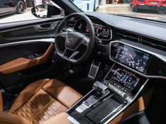 Audi RS6 4.0 AVANT V8 TWINTURBO MHEV TIPTRONIC 2022/2023 VIA BELLA VEÍCULOS ESPECIAIS CAXIAS DO SUL / Carros no Vale