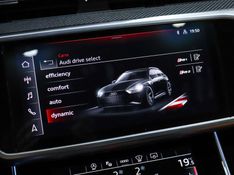 Audi RS6 4.0 AVANT V8 TWINTURBO MHEV TIPTRONIC 2022/2023 VIA BELLA VEÍCULOS ESPECIAIS CAXIAS DO SUL / Carros no Vale