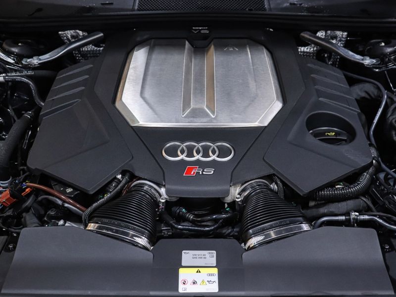 Audi RS6 4.0 V8 TFSI MHEV AVANT PERFORMANCE TIPTRONIC 2023/2024 VIA BELLA VEÍCULOS ESPECIAIS CAXIAS DO SUL / Carros no Vale
