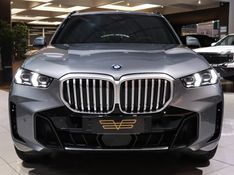 BMW X5 3.0 I6 TURBO HÍBRIDO XDRIVE50E M SPORT AUTOMÁTICO 2023/2024 VIA BELLA VEÍCULOS ESPECIAIS CAXIAS DO SUL / Carros no Vale