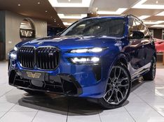 BMW X7 4.4 V8 GASOLINA M60i STEPTRONIC 2024/2025 VIA BELLA VEÍCULOS ESPECIAIS CAXIAS DO SUL / Carros no Vale