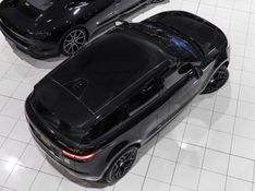 Land Rover RANGE ROVER EVOQUE 2.0 P250 FLEX R-DYNAMIC SE AWD AUTOMÁTICO 2019/2020 VIA BELLA VEÍCULOS ESPECIAIS CAXIAS DO SUL / Carros no Vale