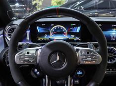 Mercedes-Benz A 45 AMG 2.0 CGI GASOLINA S 4MATIC SPEEDSHIFT 2022/2023 VIA BELLA VEÍCULOS ESPECIAIS CAXIAS DO SUL / Carros no Vale