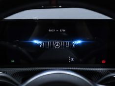 Mercedes-Benz A 45 AMG 2.0 CGI GASOLINA S 4MATIC SPEEDSHIFT 2020/2021 VIA BELLA VEÍCULOS ESPECIAIS CAXIAS DO SUL / Carros no Vale