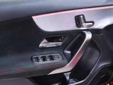 Mercedes-Benz A 45 AMG 2.0 CGI GASOLINA S 4MATIC SPEEDSHIFT 2020/2021 VIA BELLA VEÍCULOS ESPECIAIS CAXIAS DO SUL / Carros no Vale