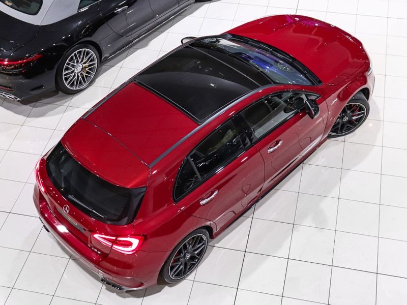 Mercedes-Benz A 45 AMG 2.0 CGI GASOLINA S 4MATIC SPEEDSHIFT 2020/2021 VIA BELLA VEÍCULOS ESPECIAIS CAXIAS DO SUL / Carros no Vale Mercedes-Benz A 45 AMG 2.0 CGI GASOLINA S 4MATIC SPEEDSHIFT 2020/2021 VIA BELLA VEÍCULOS ESPECIAIS CAXIAS DO SUL / Carros no Vale