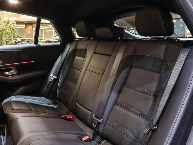 Mercedes-Benz GLE 63 AMG 4.0 V8 BITURBO GASOLINA COUPÉ S 4MATIC 9G-TRONIC 2023/2024 VIA BELLA VEÍCULOS ESPECIAIS CAXIAS DO SUL / Carros no Vale