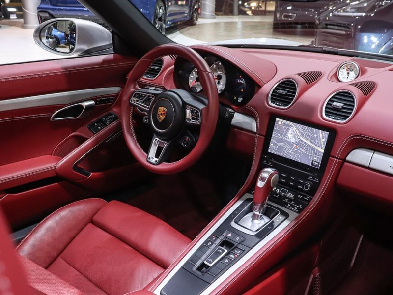 Porsche 718 4.0 H6 GASOLINA CAYMAN GTS PDK 2021/2022 VIA BELLA VEÍCULOS ESPECIAIS CAXIAS DO SUL / Carros no Vale