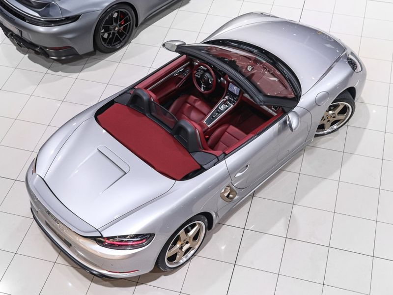 Porsche 718 4.0 H6 GASOLINA CAYMAN GTS PDK 2021/2022 VIA BELLA VEÍCULOS ESPECIAIS CAXIAS DO SUL / Carros no Vale