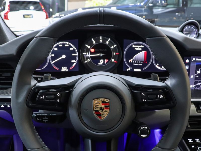 Porsche 911 3.8 24V H6 GASOLINA TURBO S PDK 2024/2024 VIA BELLA VEÍCULOS ESPECIAIS CAXIAS DO SUL / Carros no Vale
