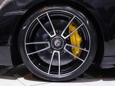 Porsche 911 3.8 24V H6 GASOLINA TURBO S PDK 2024/2024 VIA BELLA VEÍCULOS ESPECIAIS CAXIAS DO SUL / Carros no Vale