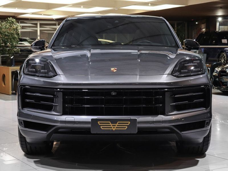 Porsche CAYENNE 4.0 V8 GASOLINA S COUPÉ AWD TIPTRONIC S 2023/2024 VIA BELLA VEÍCULOS ESPECIAIS CAXIAS DO SUL / Carros no Vale Porsche CAYENNE 4.0 V8 GASOLINA S COUPÉ AWD TIPTRONIC S 2023/2024 VIA BELLA VEÍCULOS ESPECIAIS CAXIAS DO SUL / Carros no Vale