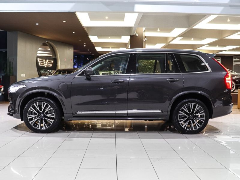 Volvo XC90 2.0 T8 RECHARGE PLUS AWD GEARTRONIC 2023/2024 VIA BELLA VEÍCULOS ESPECIAIS CAXIAS DO SUL / Carros no Vale