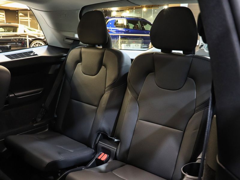 Volvo XC90 2.0 T8 RECHARGE PLUS AWD GEARTRONIC 2023/2024 VIA BELLA VEÍCULOS ESPECIAIS CAXIAS DO SUL / Carros no Vale