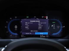 Volvo XC90 2.0 T8 RECHARGE PLUS AWD GEARTRONIC 2023/2024 VIA BELLA VEÍCULOS ESPECIAIS CAXIAS DO SUL / Carros no Vale