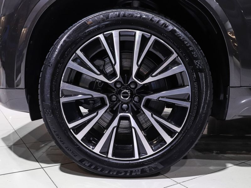 Volvo XC90 2.0 T8 RECHARGE PLUS AWD GEARTRONIC 2023/2024 VIA BELLA VEÍCULOS ESPECIAIS CAXIAS DO SUL / Carros no Vale