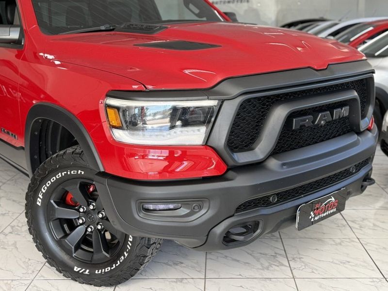 Dodge RAM RAM 1500 REBEL CD 5.7 V8 HEMI 4X4 AT8 2022 SÓ MOTOS E AUTOMÓVEIS SANTA CRUZ DO SUL / Carros no Vale Dodge RAM RAM 1500 REBEL CD 5.7 V8 HEMI 4X4 AT8 2022 SÓ MOTOS E AUTOMÓVEIS SANTA CRUZ DO SUL / Carros no Vale