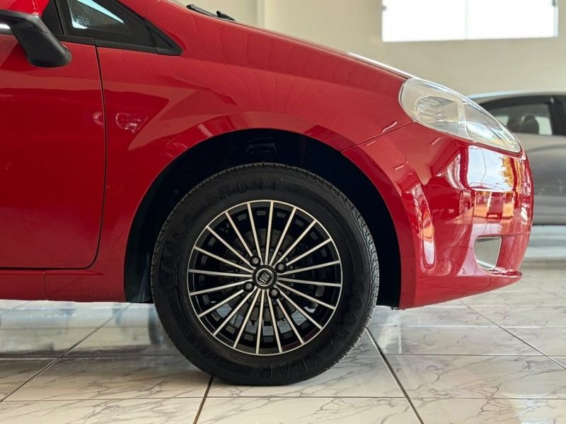 Fiat PUNTO ESSENCE 1.6 (VENDIDO) 2012 SÓ MOTOS E AUTOMÓVEIS SANTA CRUZ DO SUL / Carros no Vale Fiat PUNTO ESSENCE 1.6 (VENDIDO) 2012 SÓ MOTOS E AUTOMÓVEIS SANTA CRUZ DO SUL / Carros no Vale