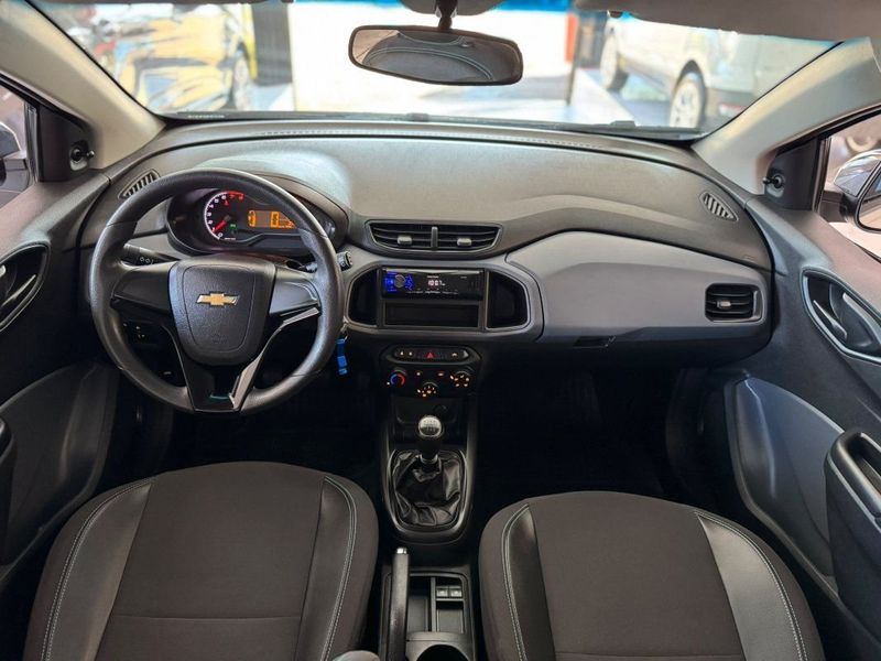 CHEVROLET ONIX HATCH JOY BLACK EDITION 1.0 MT6 2021 SÓ MOTOS E AUTOMÓVEIS SANTA CRUZ DO SUL / Carros no Vale