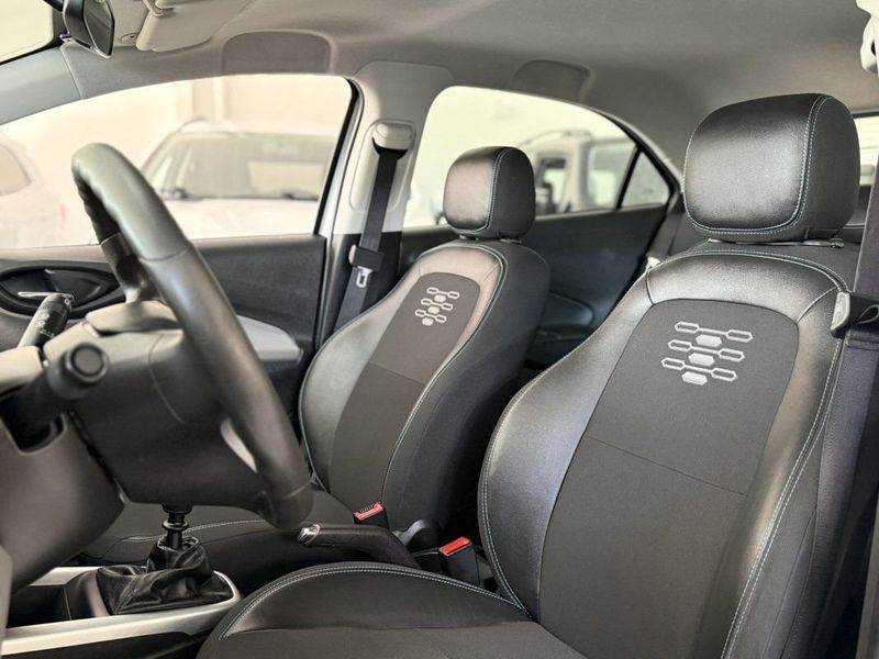 CHEVROLET ONIX HATCH LT 1.0 MT6 2019 SÓ MOTOS E AUTOMÓVEIS SANTA CRUZ DO SUL / Carros no Vale CHEVROLET ONIX HATCH LT 1.0 MT6 2019 SÓ MOTOS E AUTOMÓVEIS SANTA CRUZ DO SUL / Carros no Vale
