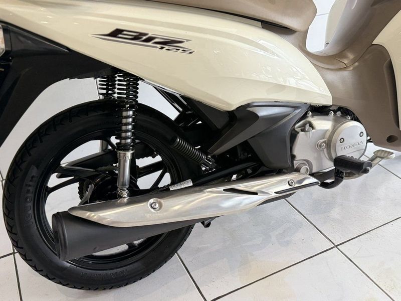 Honda Motos BIZ 125 2023 SÓ MOTOS E AUTOMÓVEIS SANTA CRUZ DO SUL / Carros no Vale