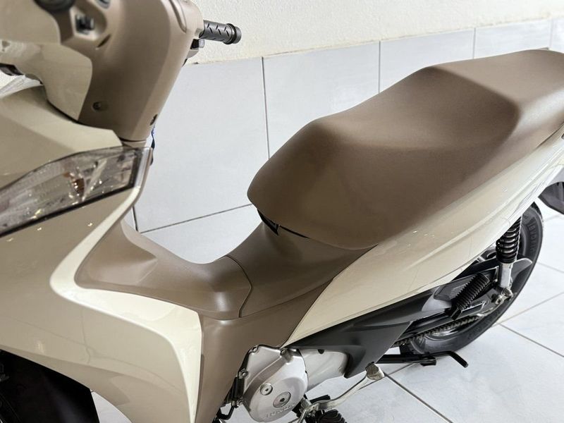 Honda Motos BIZ 125 2023 SÓ MOTOS E AUTOMÓVEIS SANTA CRUZ DO SUL / Carros no Vale
