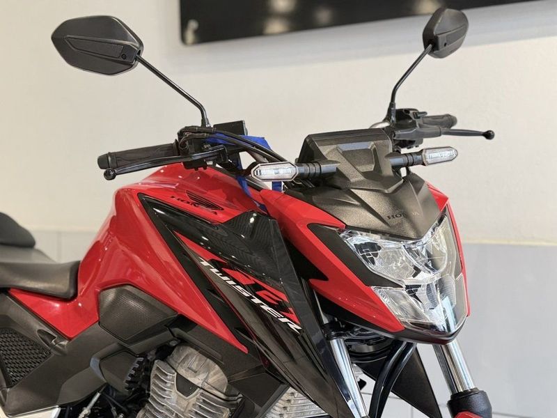 Honda Motos CB 300F TWISTER CBS 2024 SÓ MOTOS E AUTOMÓVEIS SANTA CRUZ DO SUL / Carros no Vale