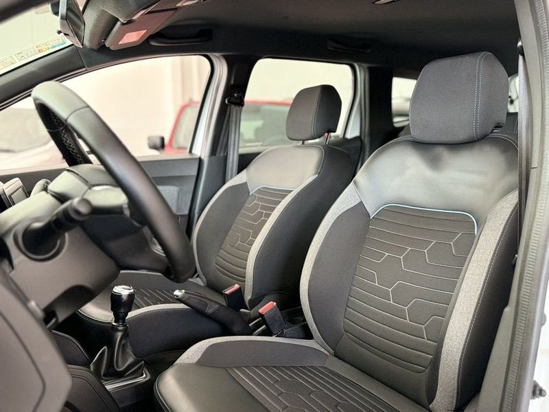 Renault DUSTER INTENSE 1.6 2024 SÓ MOTOS E AUTOMÓVEIS SANTA CRUZ DO SUL / Carros no Vale Renault DUSTER INTENSE 1.6 2024 SÓ MOTOS E AUTOMÓVEIS SANTA CRUZ DO SUL / Carros no Vale