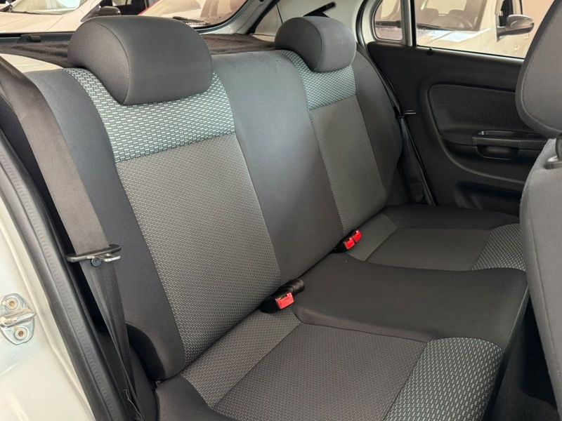 VOLKSWAGEN GOL G5 TREND 1.0 2013 SÓ MOTOS E AUTOMÓVEIS SANTA CRUZ DO SUL / Carros no Vale