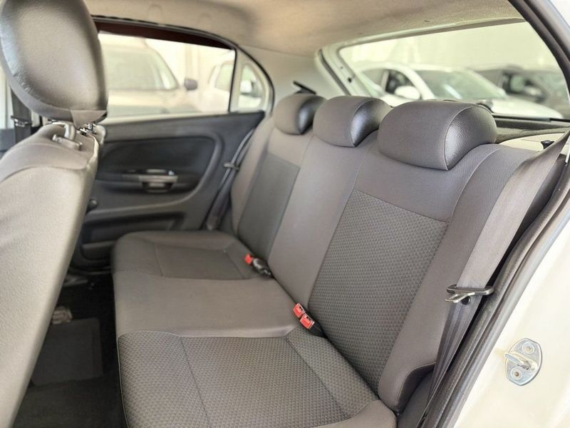 VOLKSWAGEN GOL MPI 1.0 2019 SÓ MOTOS E AUTOMÓVEIS SANTA CRUZ DO SUL / Carros no Vale