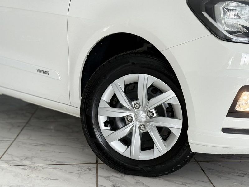 VOLKSWAGEN VOYAGE MPI 1.0 2023 SÓ MOTOS E AUTOMÓVEIS SANTA CRUZ DO SUL / Carros no Vale