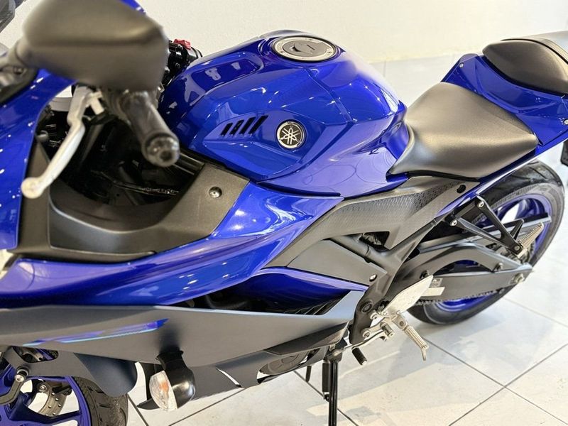 Yamaha YZF R3 321 ABS 2023 SÓ MOTOS E AUTOMÓVEIS SANTA CRUZ DO SUL / Carros no Vale