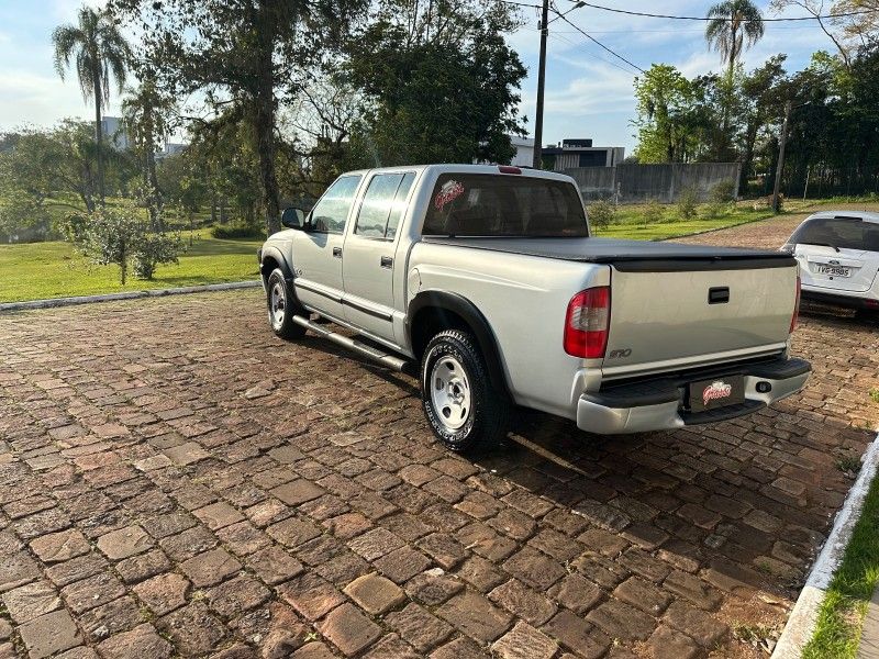 Chevrolet S10 COLINA 2.8 2007 GRASSI VEÍCULOS LAJEADO / Carros no Vale