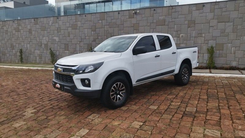 Chevrolet S10 LS 2.8 TDI 2023 GRASSI VEÍCULOS LAJEADO / Carros no Vale