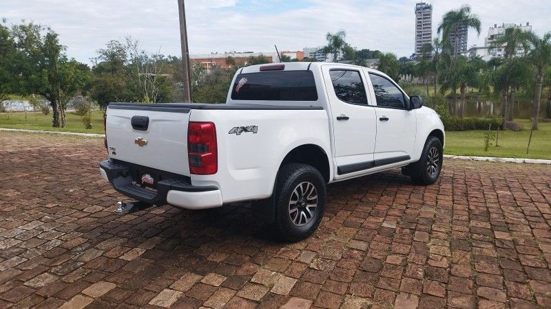 Chevrolet S10 LS 2.8 TDI 2023 GRASSI VEÍCULOS LAJEADO / Carros no Vale