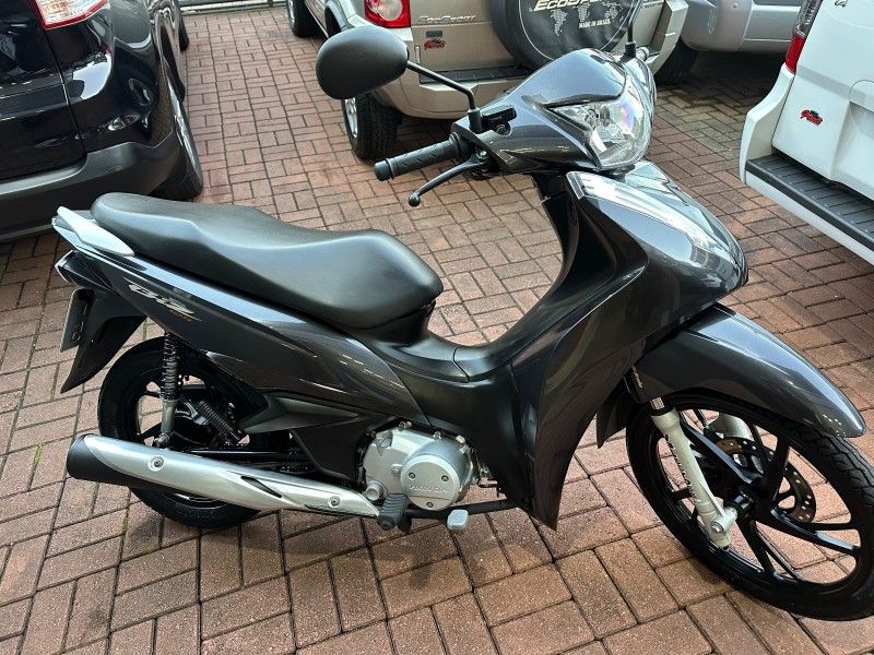 Honda Motos BIZ 125 2020 GRASSI VEÍCULOS LAJEADO / Carros no Vale Honda Motos BIZ 125 2020 GRASSI VEÍCULOS LAJEADO / Carros no Vale