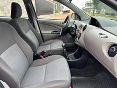Toyota ETIOS XS 1.3 2013 GRASSI VEÍCULOS LAJEADO / Carros no Vale