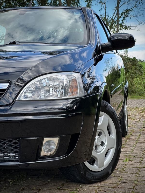 Chevrolet CORSA SEDAN PREMIUM 1.4 2011 NEUMANN VEÍCULOS ARROIO DO MEIO / Carros no Vale Chevrolet CORSA SEDAN PREMIUM 1.4 2011 NEUMANN VEÍCULOS ARROIO DO MEIO / Carros no Vale