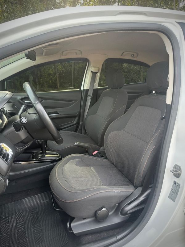 Chevrolet ONIX LTZ 1.4 2014 NEUMANN VEÍCULOS ARROIO DO MEIO / Carros no Vale Chevrolet ONIX LTZ 1.4 2014 NEUMANN VEÍCULOS ARROIO DO MEIO / Carros no Vale