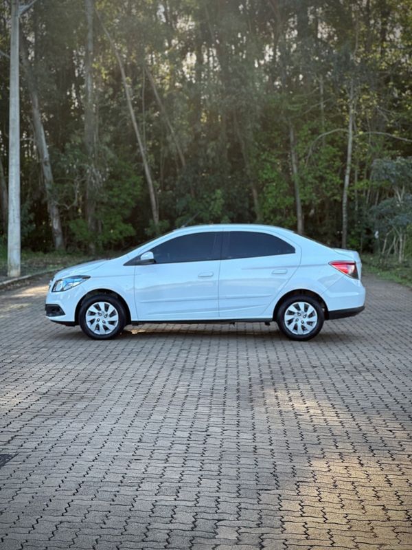 Chevrolet PRISMA LT 1.4 2014 NEUMANN VEÍCULOS ARROIO DO MEIO / Carros no Vale Chevrolet PRISMA LT 1.4 2014 NEUMANN VEÍCULOS ARROIO DO MEIO / Carros no Vale