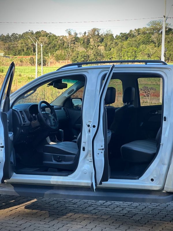Chevrolet S10 LTZ 2.8 TDI 2020 NEUMANN VEÍCULOS ARROIO DO MEIO / Carros no Vale Chevrolet S10 LTZ 2.8 TDI 2020 NEUMANN VEÍCULOS ARROIO DO MEIO / Carros no Vale