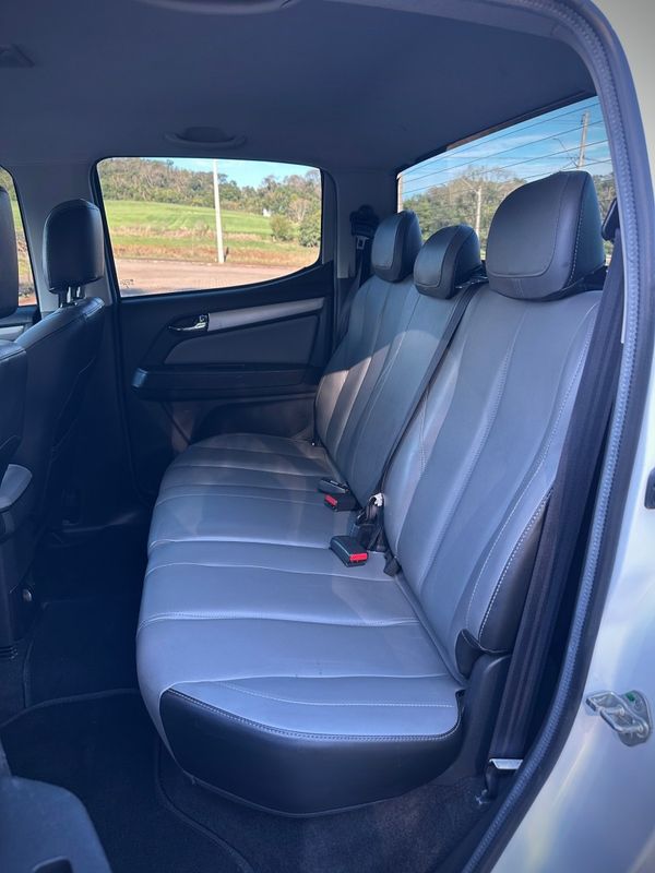 Chevrolet S10 LTZ 2.8 TDI 2020 NEUMANN VEÍCULOS ARROIO DO MEIO / Carros no Vale Chevrolet S10 LTZ 2.8 TDI 2020 NEUMANN VEÍCULOS ARROIO DO MEIO / Carros no Vale