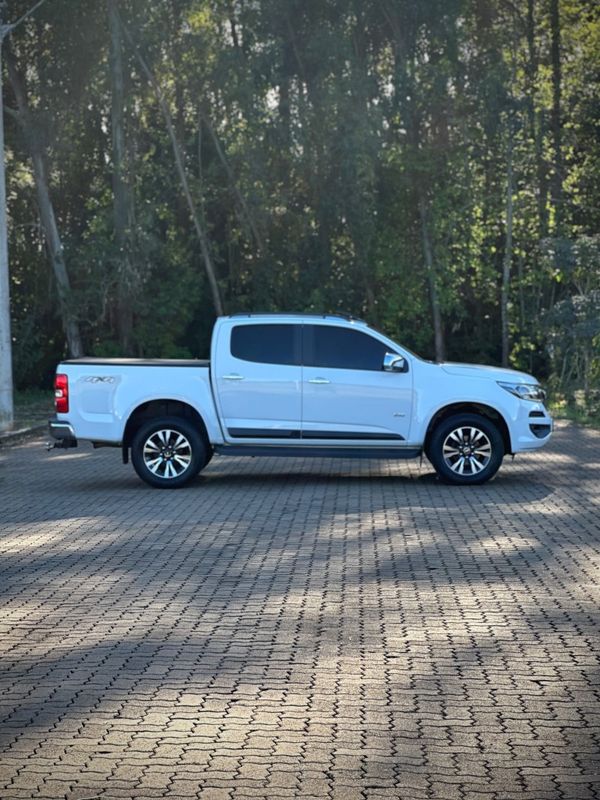 Chevrolet S10 LTZ 2.8 TDI 2020 NEUMANN VEÍCULOS ARROIO DO MEIO / Carros no Vale Chevrolet S10 LTZ 2.8 TDI 2020 NEUMANN VEÍCULOS ARROIO DO MEIO / Carros no Vale