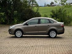 Fiat GRAND SIENA ESSENCE 1.6 2015 NEUMANN VEÍCULOS ARROIO DO MEIO / Carros no Vale